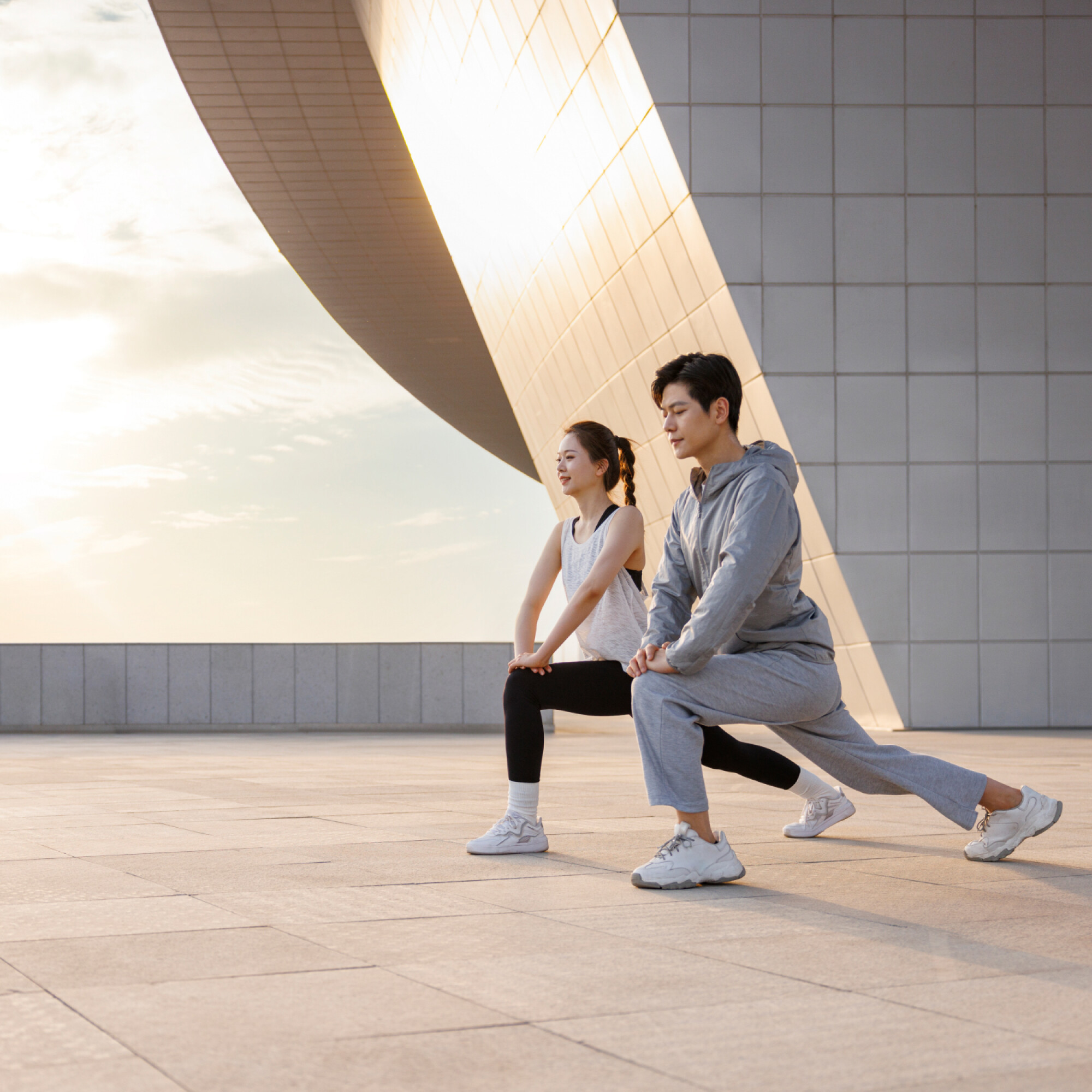 「至FIT 8小時」雙節棍班