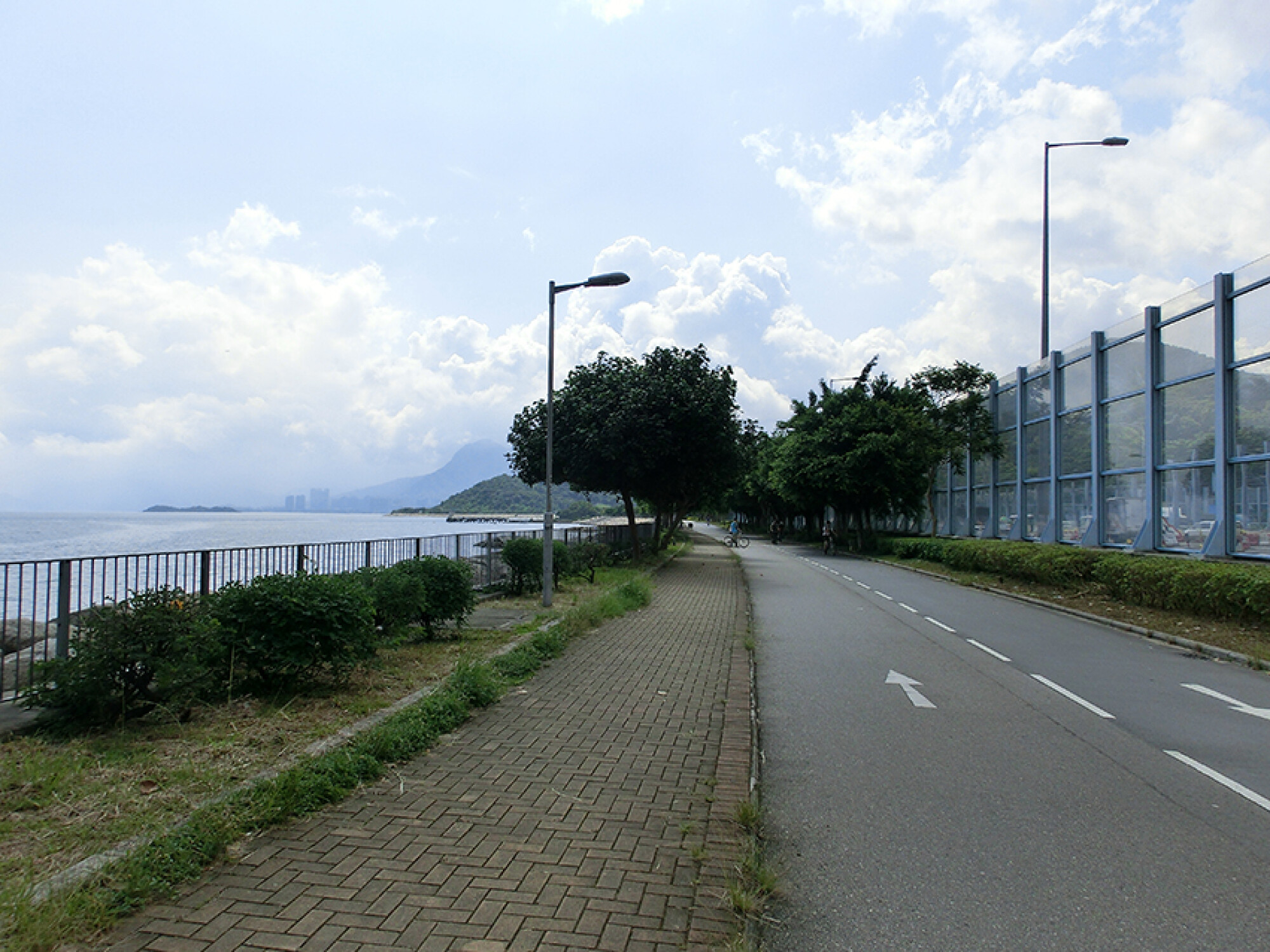 大埔吐露港跑步步道，在海旁跑步可欣賞沿路的海景景色