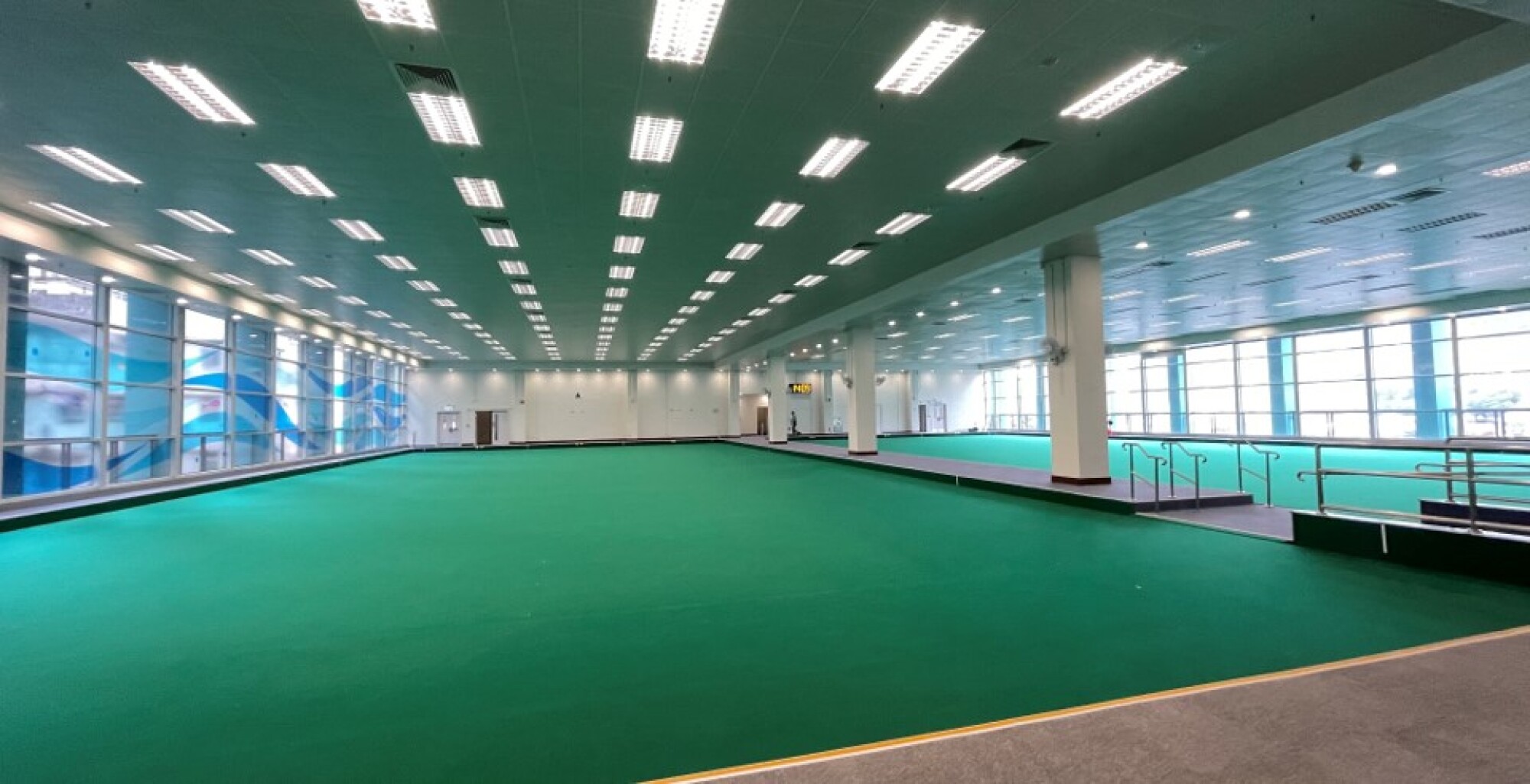 Open indoor lawn bowls green at Ap Lei Chau Sports Centre.